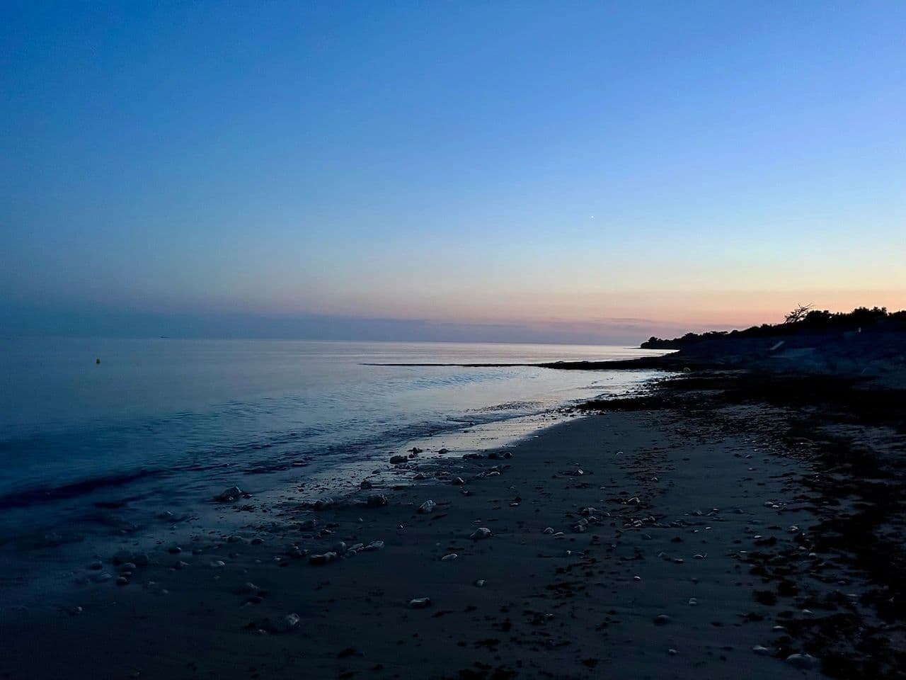 Coucher de soleil sur la plage de Montamer, Ile de Ré
