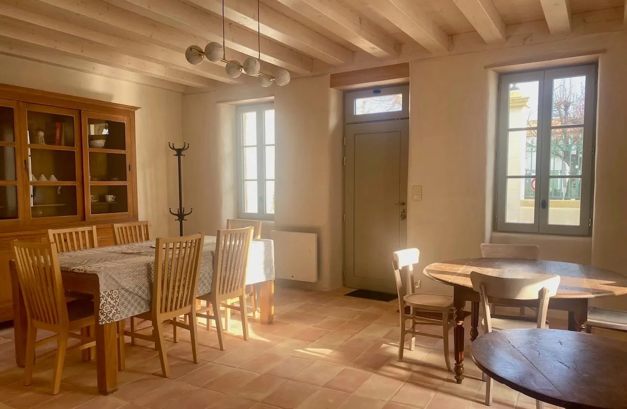 Salle à manger partagée du 8 Montamer
