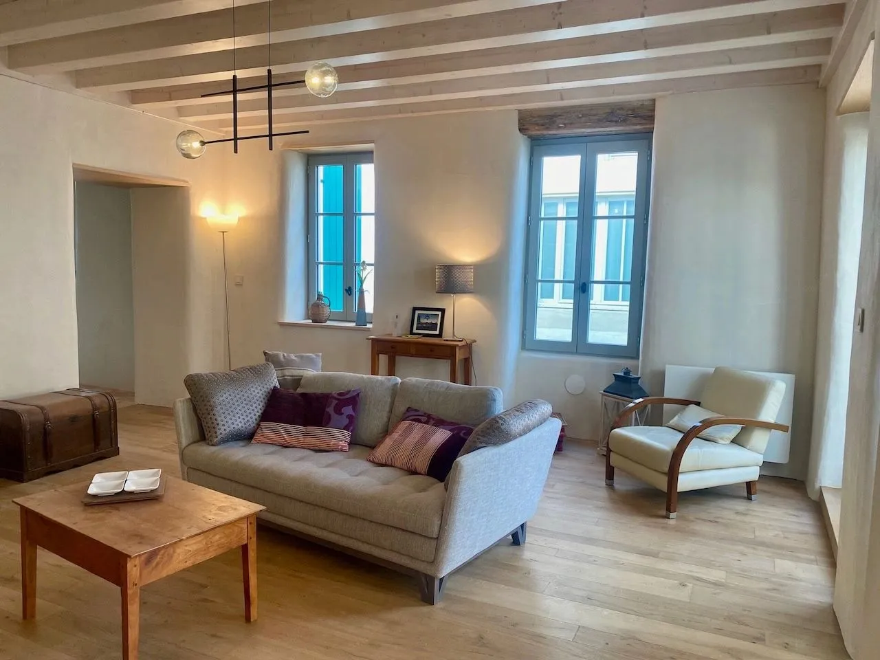 Deuxième salon du 8 Montamer pour se retrouver ou s'isoler